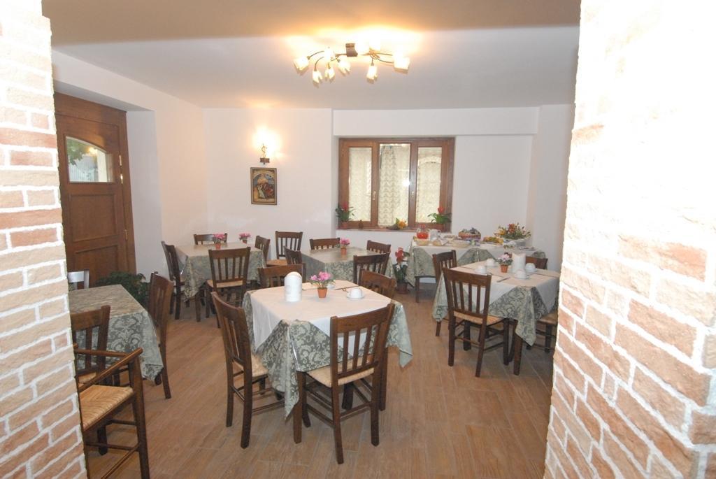 Bed and Breakfast Le Antiche Torri Pescasseroli Exteriér fotografie